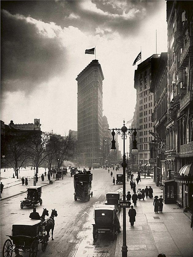 Wieżowiec The Flatiron w Nowym Jorku (Madison Square)