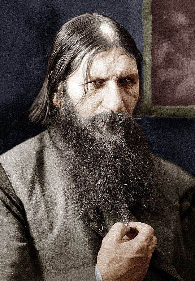 Grigorij Rasputin - chłop rosyjski, rzekomy mnich, faworyt carycy, przeciwnik wojny z Niemcami.