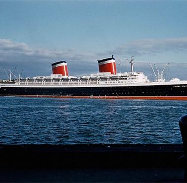 Najszybszy transatlantyk w historii - SS United States