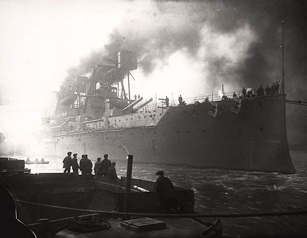Brytyjski dreadnought HMS Superb