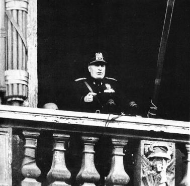 10 czerwca 1940 - Mussolini wypowiada wojnę Francji i UK.