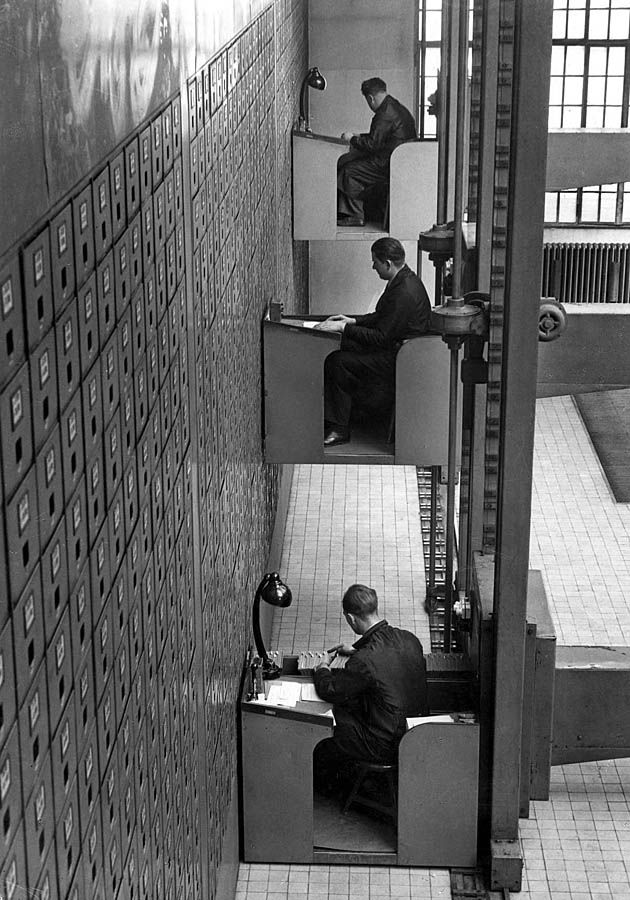 Centralne archiwum praskie - Central Social Institution