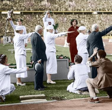 Olimpiada w Berlinie 1936 roku - Niemki Tilly Fleischer (medal złoty), Luis Kruger (srebrny), brązowy medal Maria Kwaśniewska.