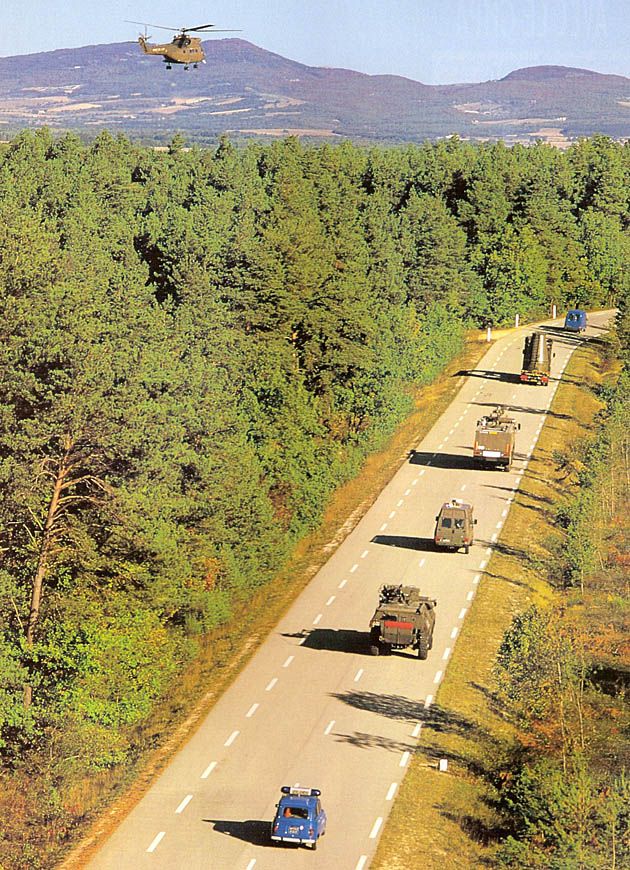 Francuska broń atomowa podczas transportu (Plateau d'Albion).