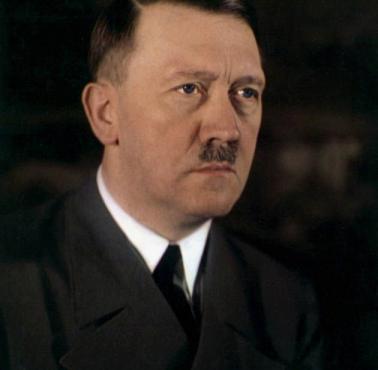 Adolf Hitler - jeden z najbardziej znanych socjalistycznych dyktatorów XX wieku.