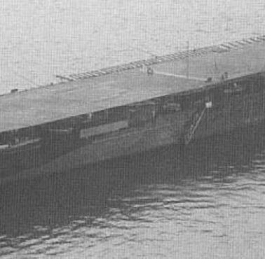 Pierwszy japoński lotniskowiec - Hōshō