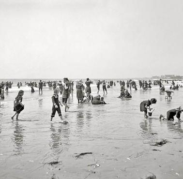 Plaża w New Jersey na początku XX wieku.