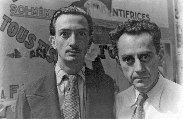 Młody Salvador Dalí i amerykański reżyser Man Ray (Paryż).