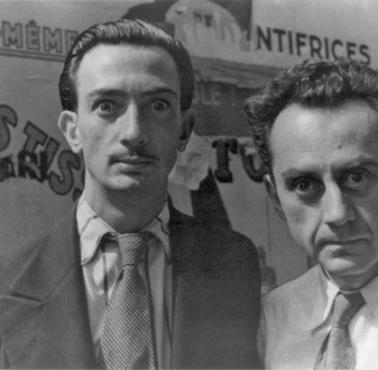 Młody Salvador Dalí i amerykański reżyser Man Ray (Paryż).