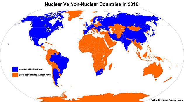 Mapa z krajami, które uzyskują energię z atomu i kraje bez tego typu siłowni.