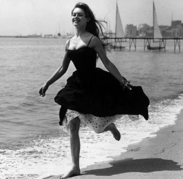 Brigitte Bardot na plaży