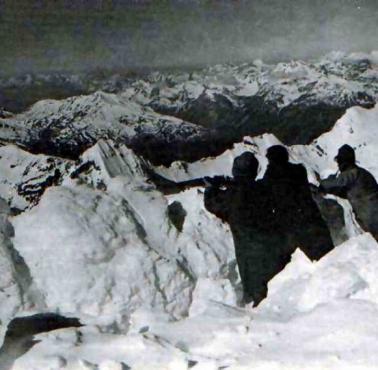 Austriackie umocnienia podczas I wojny na wysokości 3850 m n.p.m.