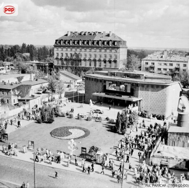 Kino Moskwa - nieistniejące kino znajdujące się w latach 1950–1996 w Warszawie.