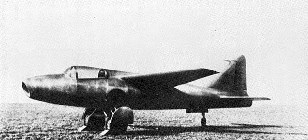 Heinkel He 178 – pierwszy na świecie samolot z napędem turboodrzutowym.