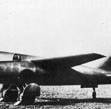 Heinkel He 178 – pierwszy na świecie samolot z napędem turboodrzutowym.