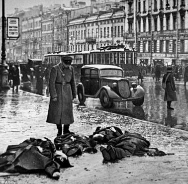 Blokada Leningradu – okres oblężenia Leningradu (obecnie Petersburg) w czasie II wojny światowej.