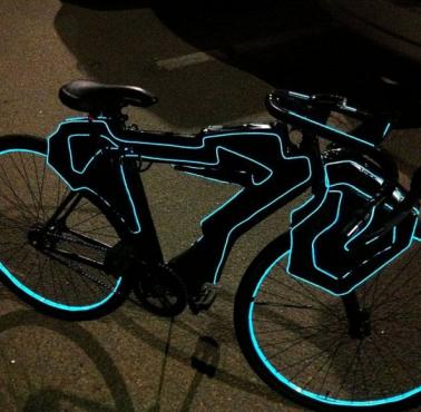 Rower stylizowany na grę i film Tron