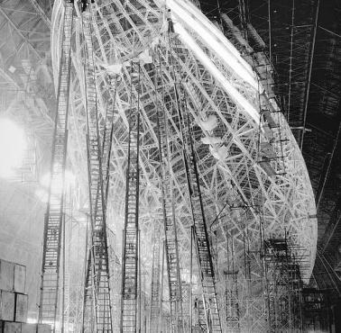 Budowa sterowca USS Macon (Akron, Ohio, USA)