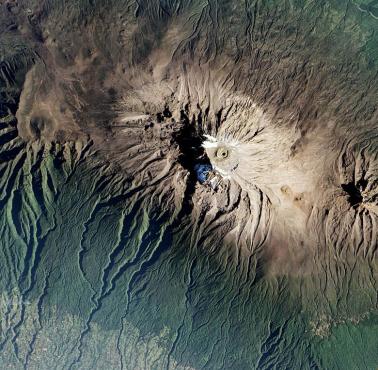 Najwyższczy szczyt Afryki - Kilimandżaro