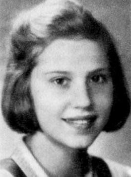   13-letnia sanitariuszka z Żoliborza -Maria Schayer Ala (ur. 1933 r.), poległa w Powstaniu niosąc posiłek powstańcy.