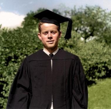 Późniejszy prezydent USA - John F. Kennedy na Harvardzie