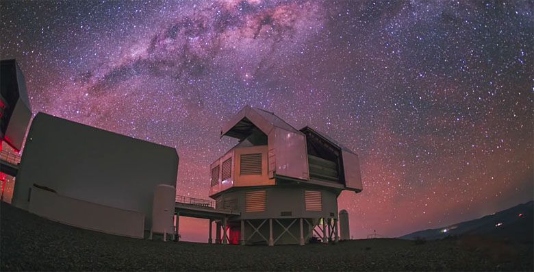 Niebo nad teleskopem Magellan (Chile)