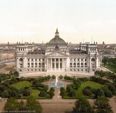 Budynek Reichstagu (gmach parlamentu Rzeszy) w Berlinie