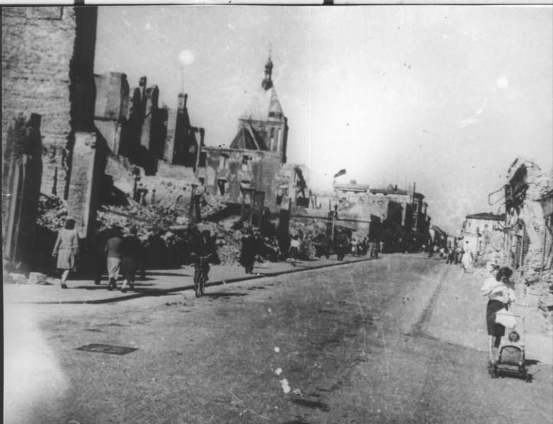 Koszalin ul. Zwycięstwa w 1945 roku