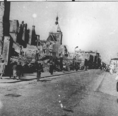 Koszalin ul. Zwycięstwa w 1945 roku