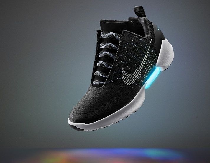 Samowiążące się buty marki Nike - HyperAdapt 1.0