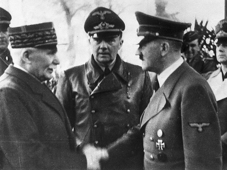 Spotkanie Adolfa Hitlera z prezydentem Francji, marszałkiem Philippe'em Pétainem tuż po przegranej wojnie