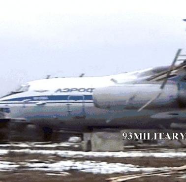 Sfilmowana przez Rosjan kontrolowana katastrofa samolotu ( prawdopodobnie Ił-76 ) (wideo)