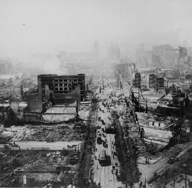 Spustoszone w wyniku trzęsienia ziemi centrum San Francisco w 1906 roku