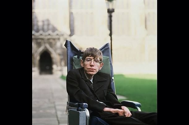 Młody Stephen Hawking w 1983 na Uniwersytecie w Oxfordzie