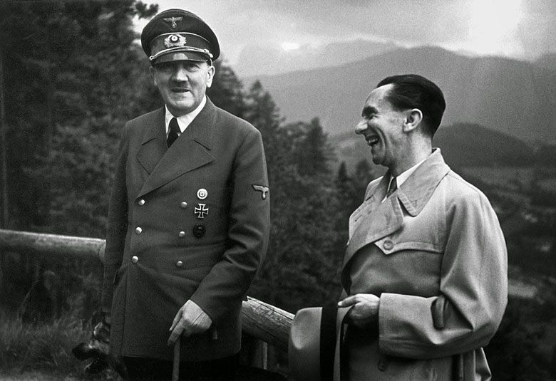 Adolf Hitler i Joseph Goebbels w Berghofie