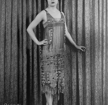 Moda z lat 20-tych XX wieku - Alice Joyce