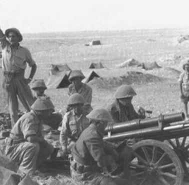 Izraelska artyleria na pustyni Negev w 1948 roku