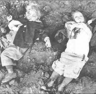 09.05.1944r. we wsi Derżów, bandyci z OUN-UPA zamordowali ponad 100 Polaków, w tym wiele małych dzieci i siostry zakonne