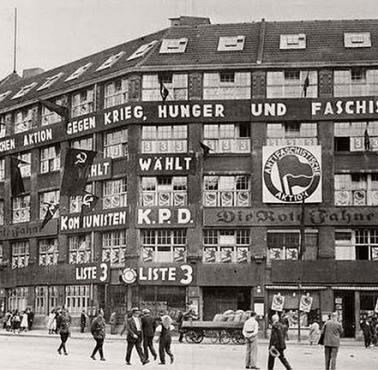 Karl-Liebknecht-Haus, siedziba potężnej sponsorowanej prze Rosję partii komunistycznej KPD w Niemczech, 1926