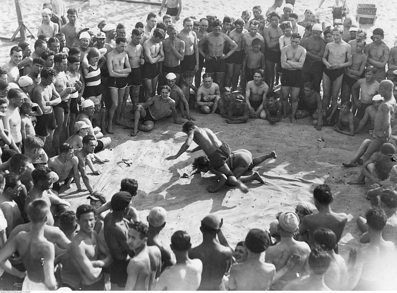 Plaża Poniatówka - zapasy, 1928