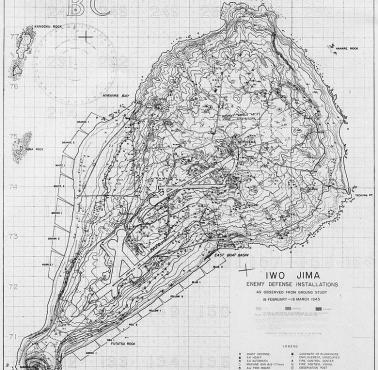 Mapa japońskich instalacji obronnych na wyspie Iwo Jima, 1945