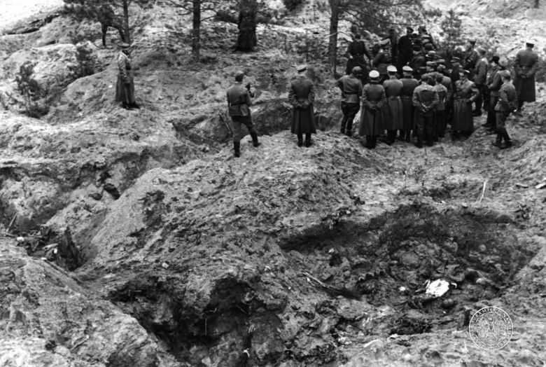 24 V 1943 Owen O'Malley wysłał do MSZ W.Brytanii raport ws. zbrodni katyńskiej. Pisał, że wszystko wskazuje na sowietów