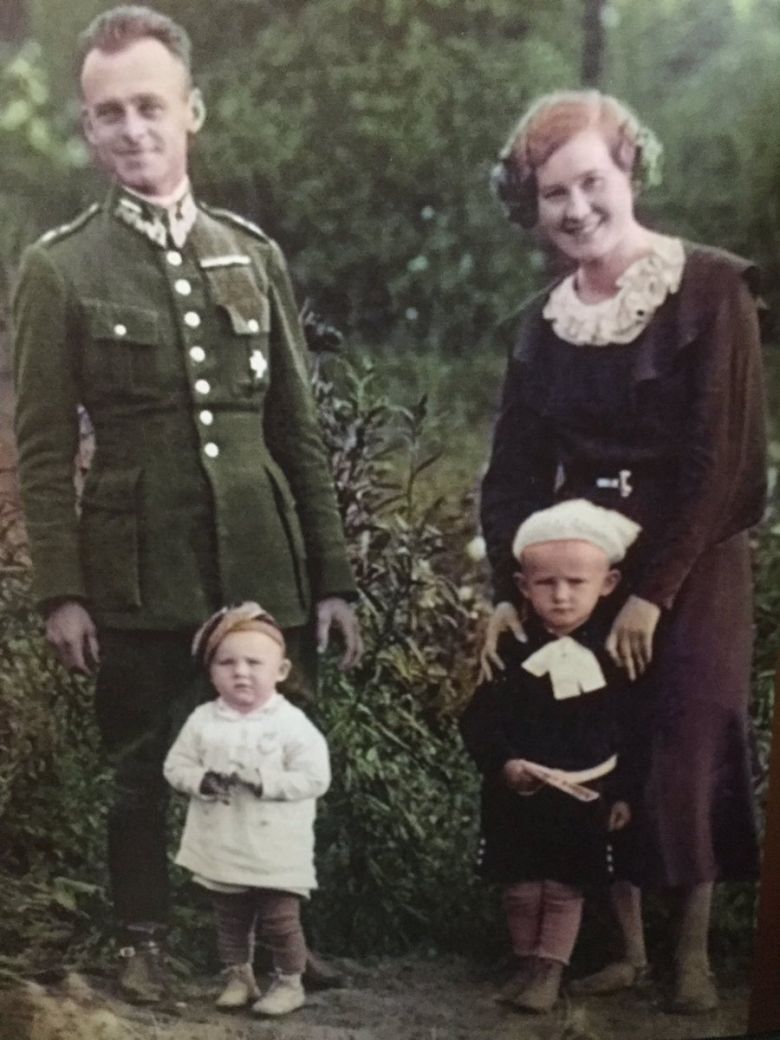 Wyrośnijcie na ludzi honoru, zawsze wierni (...)najwyższym wartościom, którym trzeba służyć całym swoim życiem, rtm. Pilecki