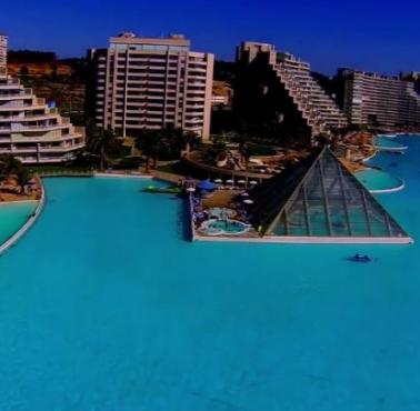 Największy basen na świecie - San Alfonso del Mar w Chile (wideo)