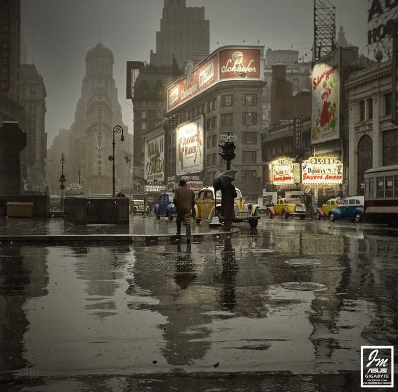 Nowojorski Times Square w deszczowy dzień, marzec 1943