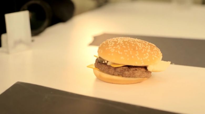 Jak się robi super apetyczne reklamy, które widzisz w barach McDonalda (wideo HD)