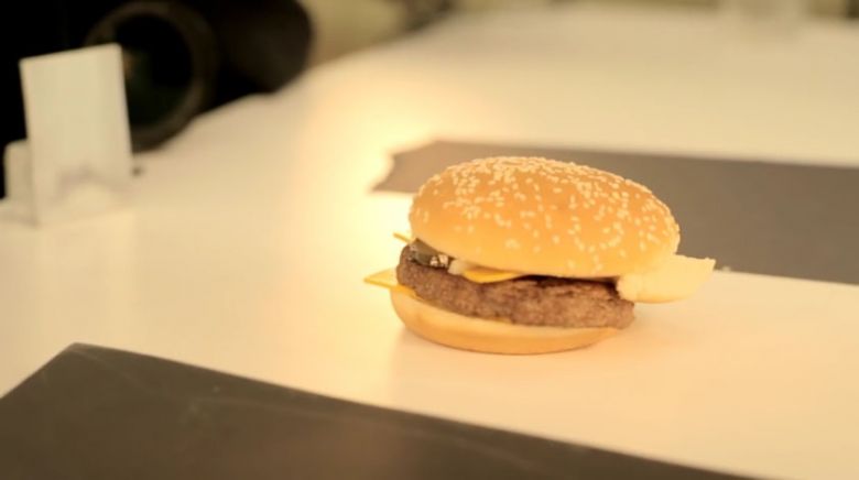 Jak się robi super apetyczne reklamy, które widzisz w barach MacDonalda (wideo HD)