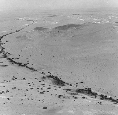 32-kilometrowa przełęcz Mitla (Synaj, Egipt), gdzie w czerwcu 1967 roku lotnictwo Izraela zdziesiątkowało wojska egipskie