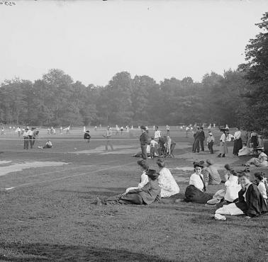 Korty tenisowe w nowojorskim Central Parku, 1900