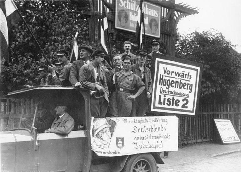 Narodowo konserwatywna partia German National People's Party (DNVP) podczas wyborów w 1930 roku, Berlin-Neukölln, Niemcy